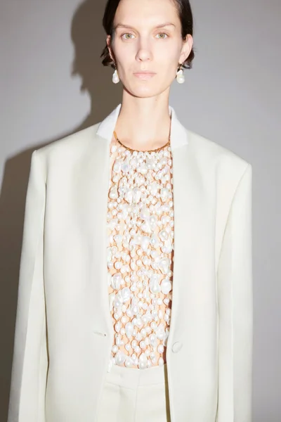 Look 1